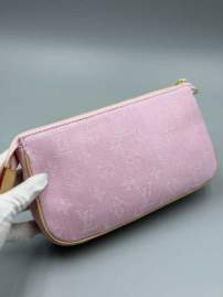 Picture of Louis Vuitton Wallets _SKUfw238757656fw